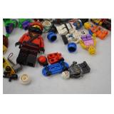 LEGO People Minifigures Lot LEGO People Minifigures Lot