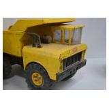 Vintage Tonka construction toy trucks and grader trio Vintage Tonka construction toy trucks and grader trio