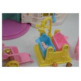 Fisher-Price Loving Family Dollhouse and Hospital Playset Bundle Fisher-Price Loving Family Dollhouse and Hospital Playset Bundle