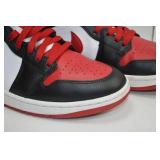 Nike Air Jordan 1 Mid Black/Red/White Size 10.5 Nike Air Jordan 1 Mid Black/Red/White Size 10.5
