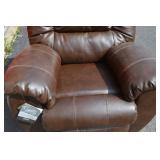 Ashley Signature Design Brown Reclining Armchair Ashley Signature Design Brown Reclining Armchair