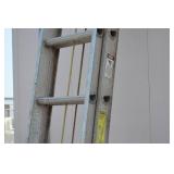 Werner 28 ft Extension Ladder, D1228-2, 225 lb Capacity Werner 28 ft Extension Ladder, D1228-2, 225 lb Capacity