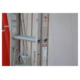 Werner 28 ft Extension Ladder, D1228-2, 225 lb Capacity Werner 28 ft Extension Ladder, D1228-2, 225 lb Capacity