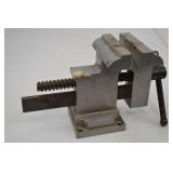 Brink & Cotton 3-1/2 in Bench Vise - USA Brink & Cotton 3-1/2 in Bench Vise - USA