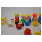 Vintage Fisher-Price Little People Figures and Accessories Lot Vintage Fisher-Price Little People Figures and Accessories Lot