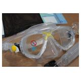 Cressi Adult Rondine Palau Fin Snorkel Set - Fin Size L/XL