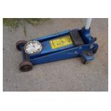 Northern 2-1/2 Ton Floor Jack
