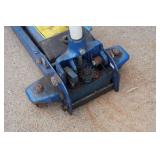 Northern 2-1/2 Ton Floor Jack