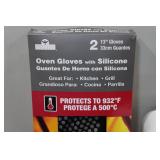 Housewares - Toaster, Copper Knives, Oven Gloves