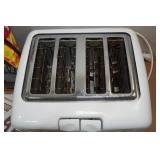 Housewares - Toaster, Copper Knives, Oven Gloves