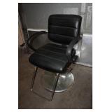 Swivel Barber/Salon Chair