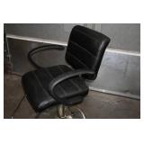 Swivel Barber/Salon Chair