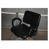 Swivel Barber/Salon Chair