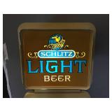 Vintage Schlitz Light Beer - Light Up Wall Clock - Works Vintage Schlitz Light Beer - Light Up Wall Clock - Works