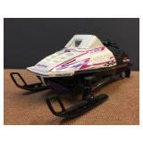 Nifty Diecast Classic Polaris XCR 600 Nifty Diecast Classic Polaris XCR 600
