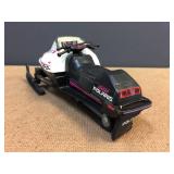 Nifty Diecast Classic Polaris XCR 600 Nifty Diecast Classic Polaris XCR 600