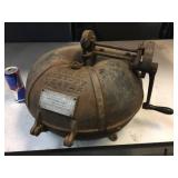 Antique Centrifugal Milk Testing Machine Antique Centrifugal Milk Testing Machine