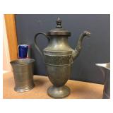 Group Vintage/MCM Kitchenware Serving Pieces Group Vintage/MCM Kitchenware Serving Pieces