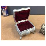4 Victorian/Nouveau "Gasket" Hinged Jewelry Boxes 4 Victorian/Nouveau "Gasket" Hinged Jewelry Boxes
