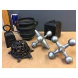 Group Cast Iron - Jacks - Door Stop - Pot - Turtle Group Cast Iron - Jacks - Door Stop - Pot - Turtle