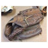 4 Vintage Leather Ball Gloves - Right Hand Throw 4 Vintage Leather Ball Gloves - Right Hand Throw