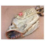 4 Vintage Leather Ball Gloves - Right Hand Throw 4 Vintage Leather Ball Gloves - Right Hand Throw