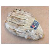 4 Vintage Leather Ball Gloves - Right Hand Throw 4 Vintage Leather Ball Gloves - Right Hand Throw
