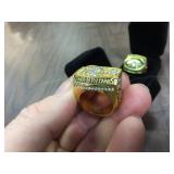 NFL - Rams Kurt Warner/Jets Joe Namath - Replica Rings NFL - Rams Kurt Warner/Jets Joe Namath - Replica Rings