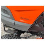 BRAND NEW NON CURRENT HUSQVARNA YTH21546 RESIDENTIAL LAWN TRACTOR "NO RESERVE"