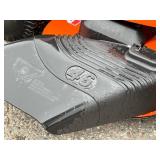 BRAND NEW NON CURRENT HUSQVARNA YTH21546 RESIDENTIAL LAWN TRACTOR "NO RESERVE"