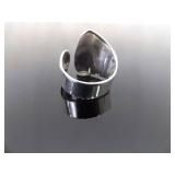 .925 Sterling Silver Coral Cabochon Adjustable Ring Currently Size 10 .925 Sterling Silver Coral Cabochon Adjustable Ring Currently Size 10