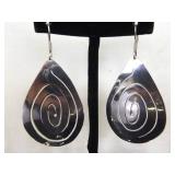 .925 Sterling Silver Spiral Shield Dangle Hook Earrings .925 Sterling Silver Spiral Shield Dangle Hook Earrings