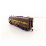 Lot of 4 HO Gauge Powered Locomotive Pairs Lot of 4 HO Gauge Powered Locomotive Pairs