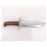 2 LARGE Wood Handled Fixed Blade Bowie Knives in Sheaths 2 LARGE Wood Handled Fixed Blade Bowie Knives in Sheaths