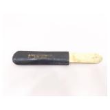 Lot of Antique and Vintage Straight Razors, Gillette Razors, Blades, etc. Lot of Antique and Vintage Straight Razors, Gillette Razors, Blades, etc.