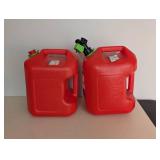 (2) SCEPTER SMART CONTROL GASOLINE CONTAINERS (2) SCEPTER SMART CONTROL GASOLINE CONTAINERS