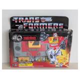 THE TRANSFORMERS AUTOBOT BLASTER & STEELJAW THE TRANSFORMERS AUTOBOT BLASTER & STEELJAW