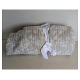 MAINSTAYS REVERSIBLE COVER (KING SIZE) MAINSTAYS REVERSIBLE COVER (KING SIZE)