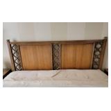 MCM Drexel Heritage Collage Collection Queen Bed