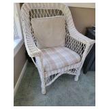 Vintage White Wicker Bar Harbor Arm Chair, B