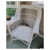 Vintage White Wicker Bar Harbor Arm Chair, B
