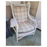 Vintage White Wicker Bar Harbor Arm Chair
