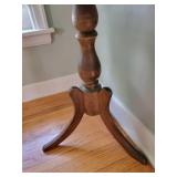 Tri Foot Pedestal Side Table