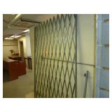 Accordion Door Expandable 104" Accordion Door Expandable 104"