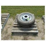 Truck Dually Spare 225/75R/16 Truck Dually Spare 225/75R/16