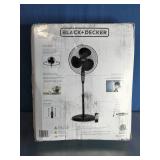 BLACK+DECKER 18-Inch Stand Fan with Pedestal