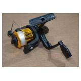 XM 200-3 Right Handed Fishing Reel