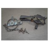 *2* Vintage Animal Spring Traps