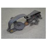 *2* Vintage Animal Spring Traps