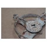 *2* Vintage Animal Spring Traps